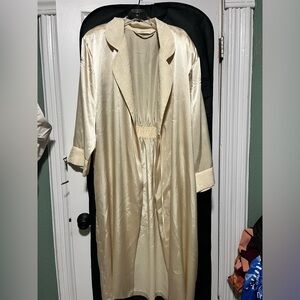 Vintage Victoria’s Secret Robe